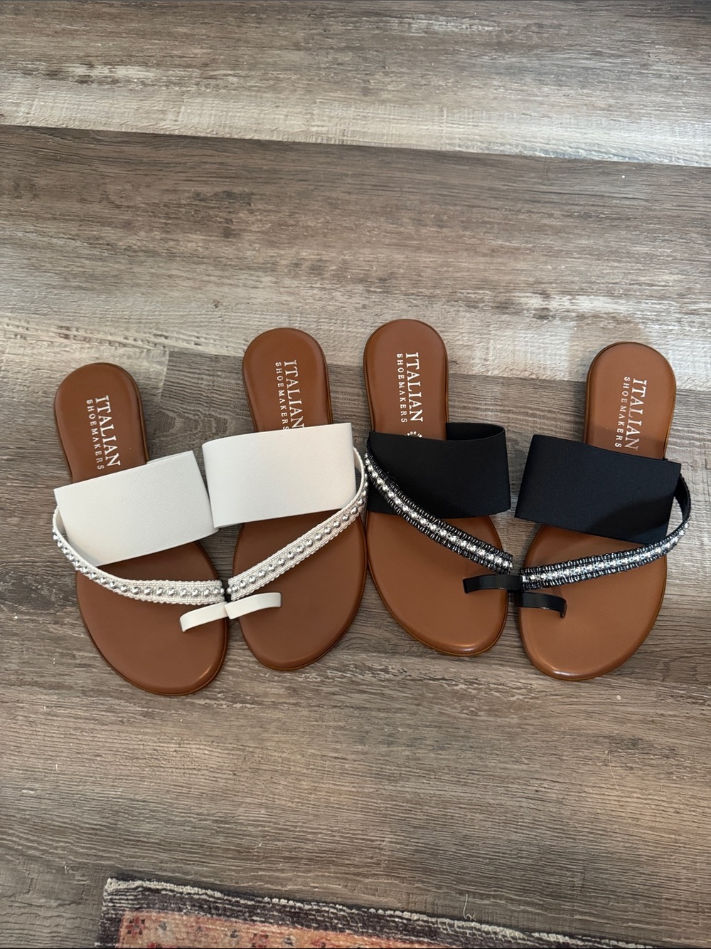 Italian Showmakers size 9 sandals- 2 pairs